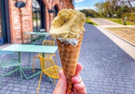 Nowe smaki lodów w DESEO: gorgonzola z gruszką i masło palone z wanilią Bourbon z Madagaskaru